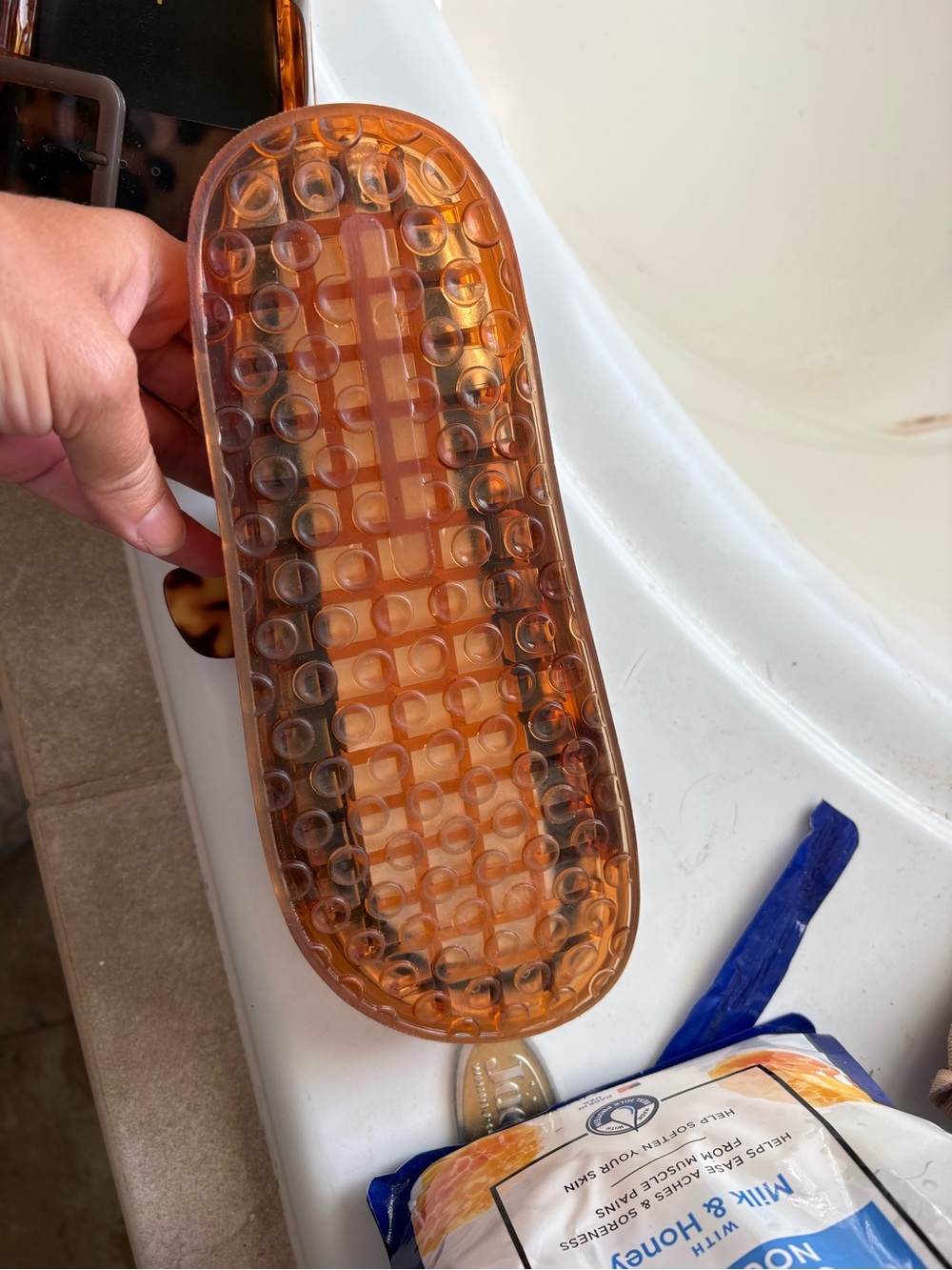 Dolce Vita Tortoiseshell Amber Brown Jelly Slide Sandals - Picture 4 of 4